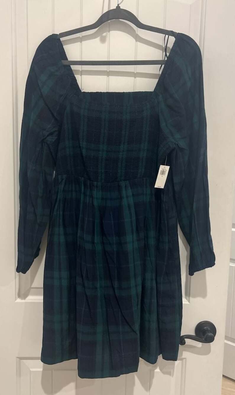 Old Navy Green Plaid Long-Sleeve Smocked Bodice Mini Dress
